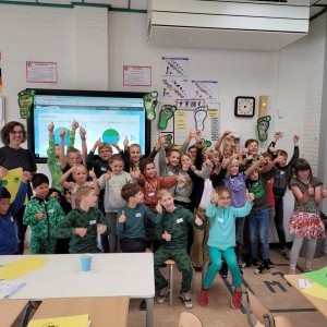 Overhandiging Groene Voetstappen aan wethouder Cilia Daemen (Nijmegen)